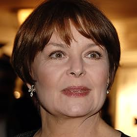 Isla Blair